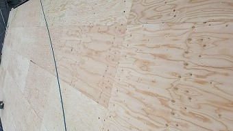 コンパネ貼り