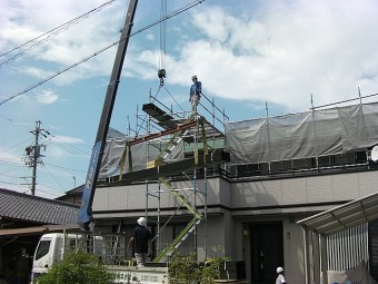 ガルバリウム鋼板荷揚