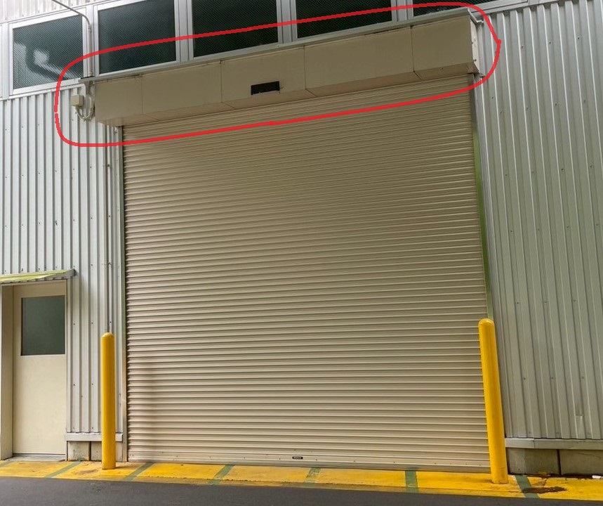 瑞浪市にて工場のシャッターボックスの雨漏り補修工事をしました　故障前に雨漏りの対策を行うことができました