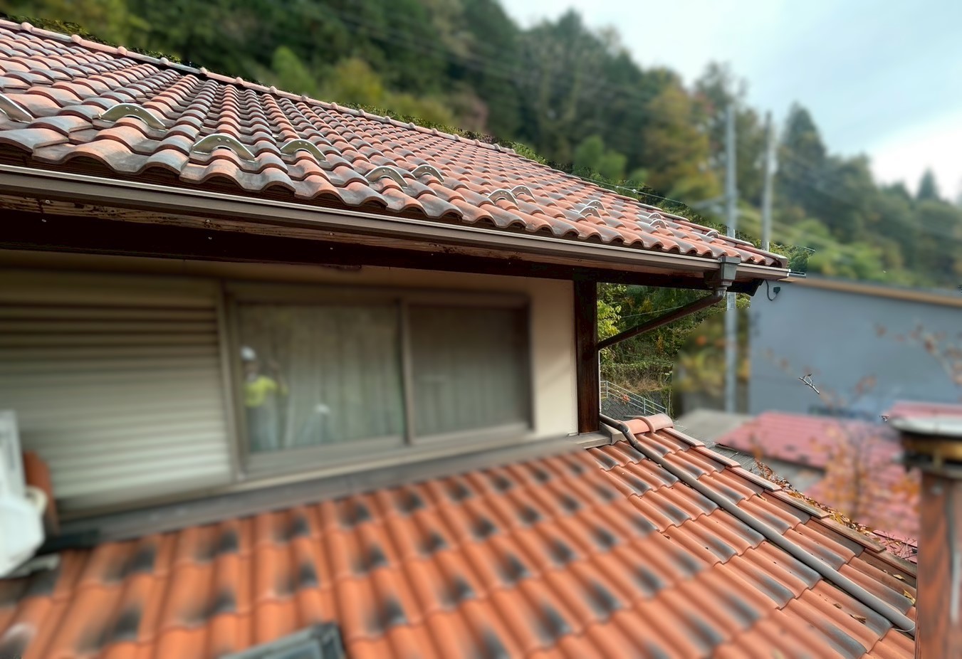 中津川市にて住宅の雨樋の交換工事　降雪地域で安心の冬支度