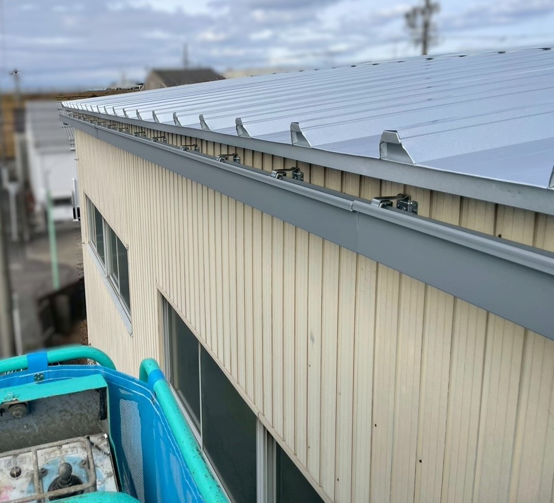 カバー工法新しい雨樋